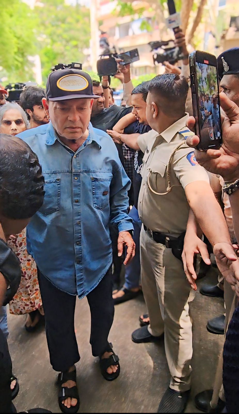 salim khan father death