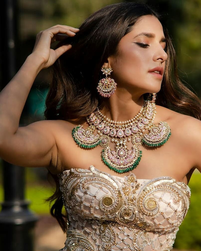 tube off shoulder blouse