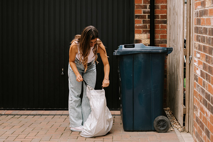 vastu tips for placing trash