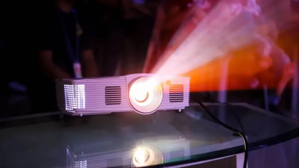 Which Projector Is Best For Daylight Viewing?
