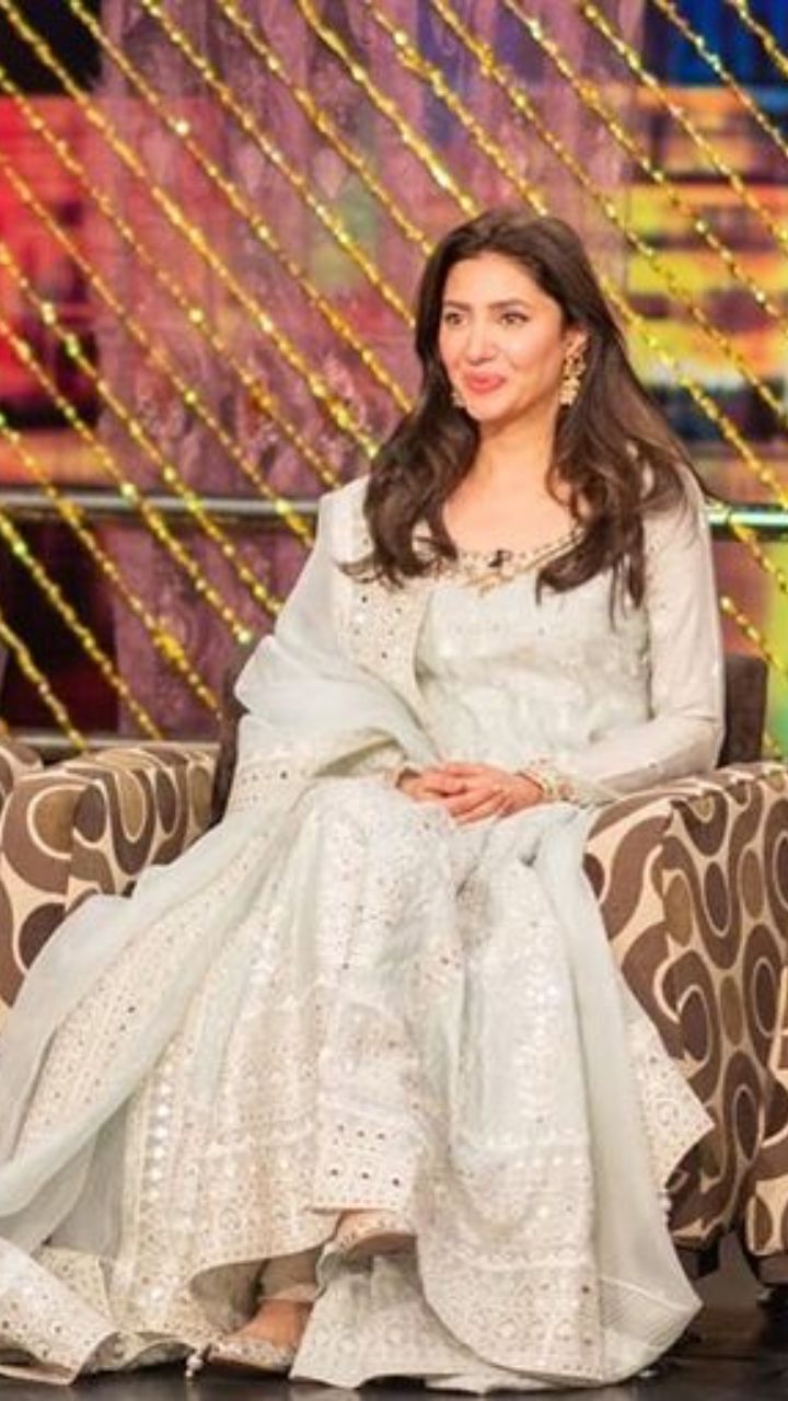 Mahira Khan Inspired Wedding Outfits To Slay Your Big Day
