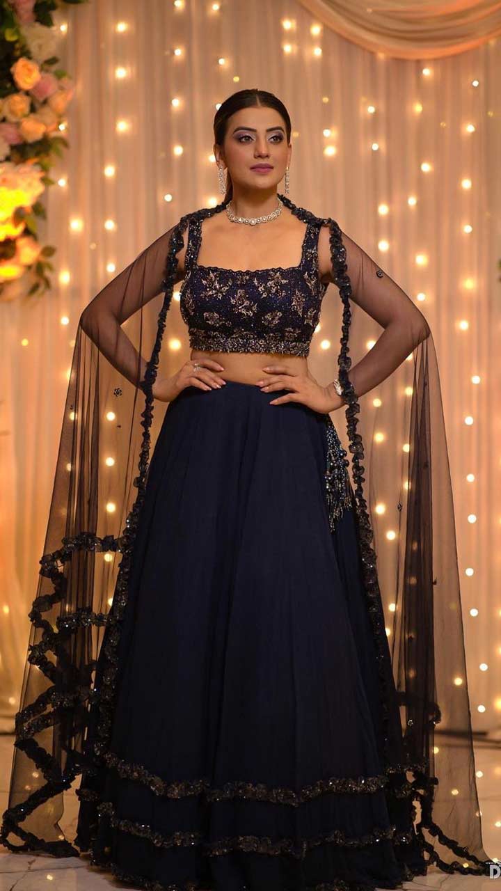 Pranali Rathod aka Akshara's diamond-studded bridal lehenga comes with a  HEFTY price tag of 5 Lakhs