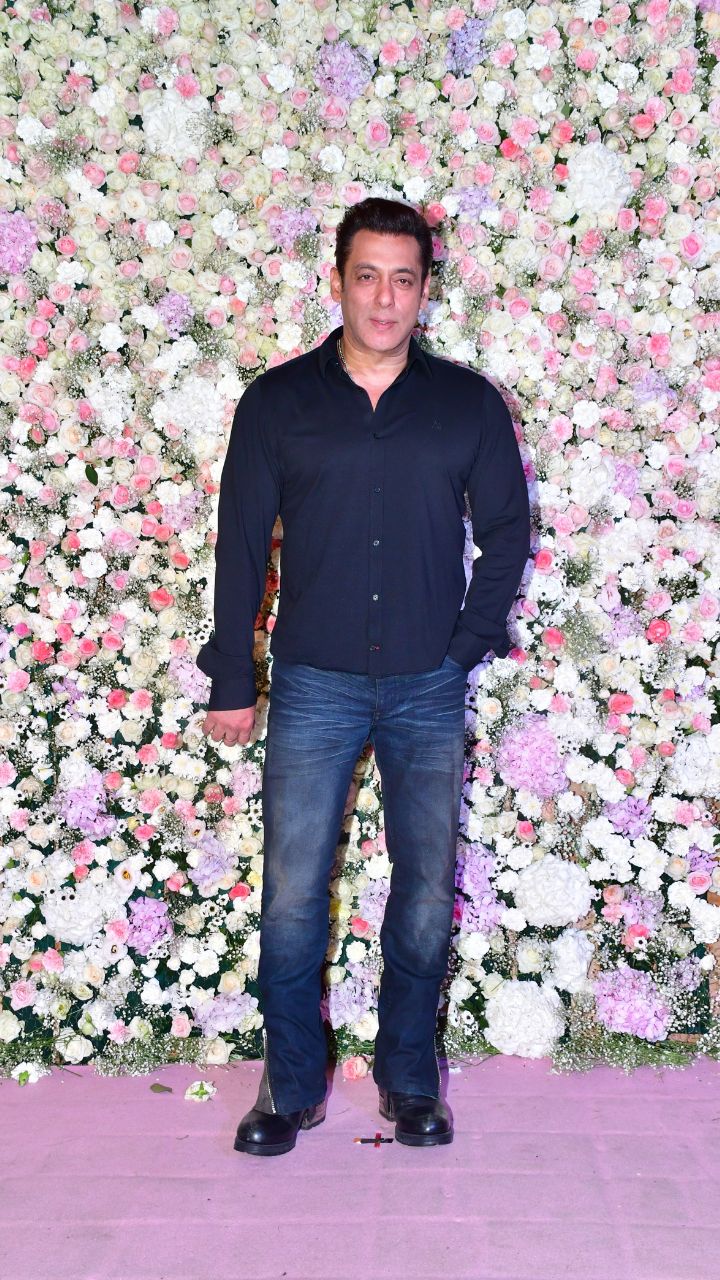 Salman khan bell bottom jeans cheap