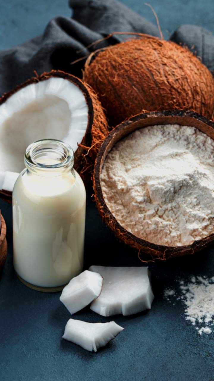 Benefits Of Coconut Milk For Healthy Hair