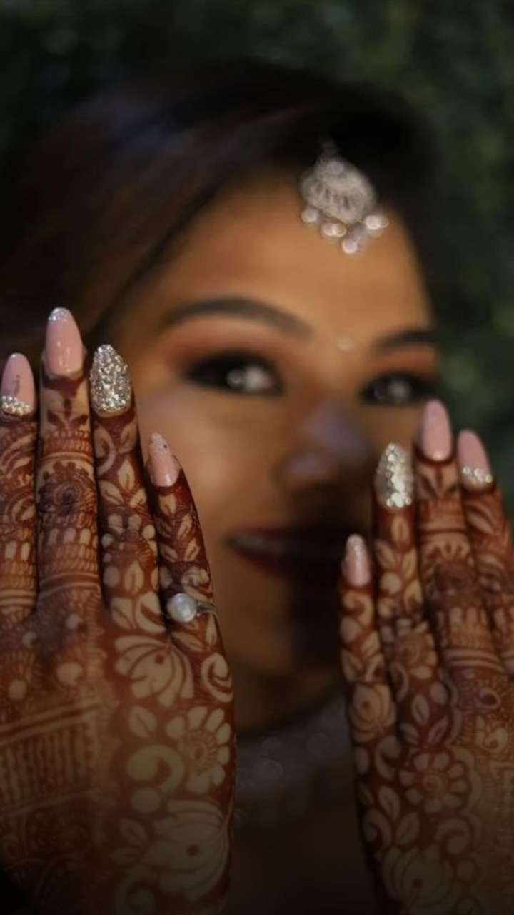 Indian Wedding Nail Art - YouTube
