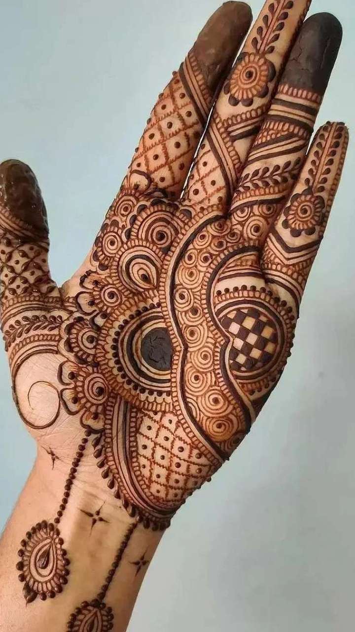 Front Hand Mehndi Design | Stylish Mehndi for Wedding | Ayesha : Front Hand Mehndi  Design | By Datta Benur Creation | I when I feel don't know where to go I