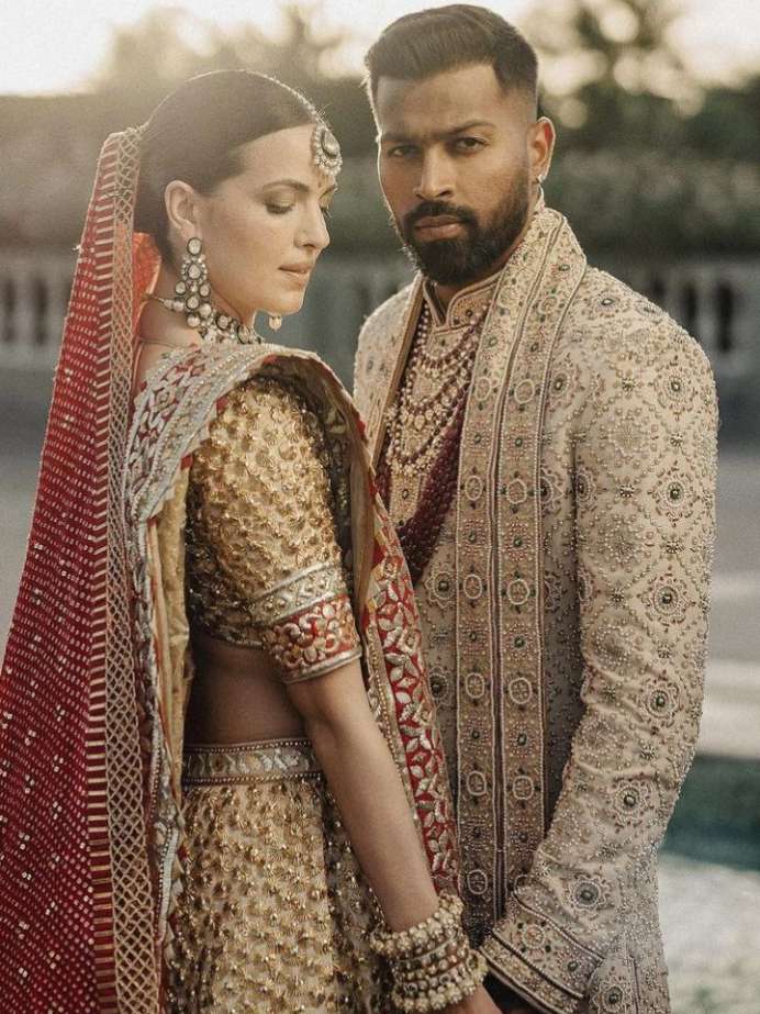 22 Matching Lehenga & Sherwani for Indian Brides & Grooms | Couple wedding  dress, Indian bride, Couple outfits
