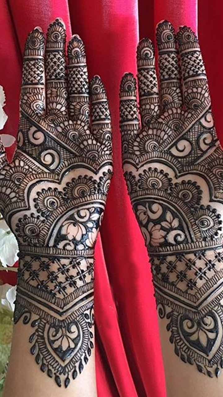 Sawan Mehndi Designs:सावन के लिए बेहद खूबसूरत हैं मेहंदी के ये डिजाइन,  लगाने से हाथ लगेंगे खूबसूरत