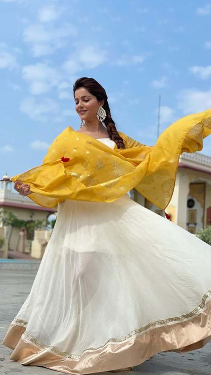 Yellow Dress , Haldi Function, Anarkali, designer Duppata | Yellow dress,  Outfit for haldi function, Clothes design