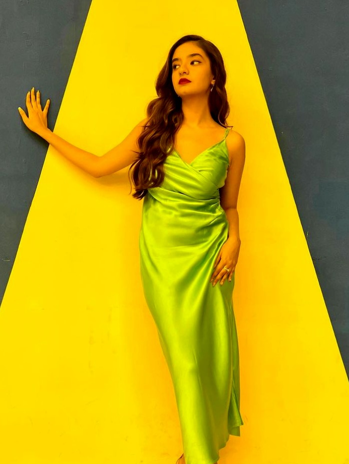 Buy Anushka Sen's Yellow Stylish Haldi Wear Silk Lehenga Choli Online -  LEHA2114 | Appelle Fashion