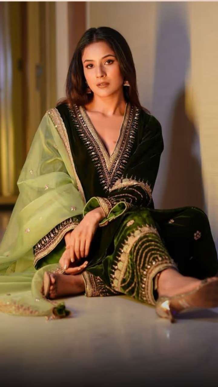 Low neck kurti 2025