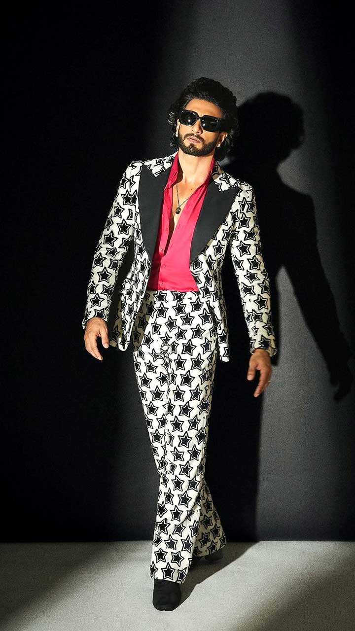 Virile Ranveer Singh In Bold Suit 