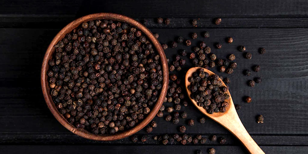 6 Benefits Of Black Pepper For Your Health