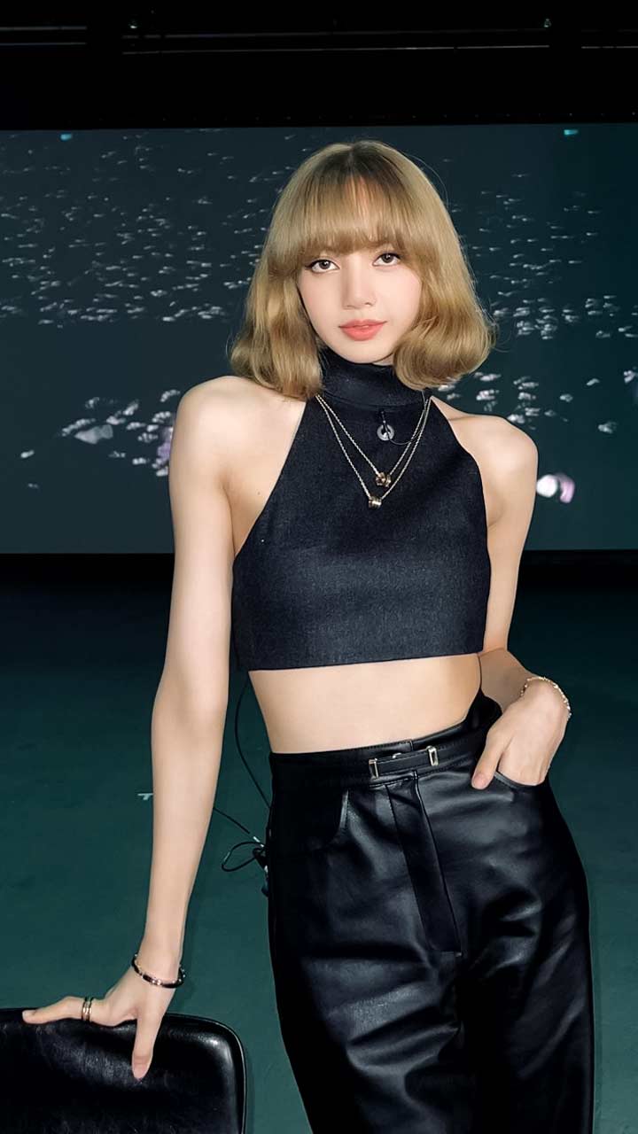 Blackpink's Lisa | Blackpink's Lisa In Black Outfits | Korean Pop |  HerZindagi