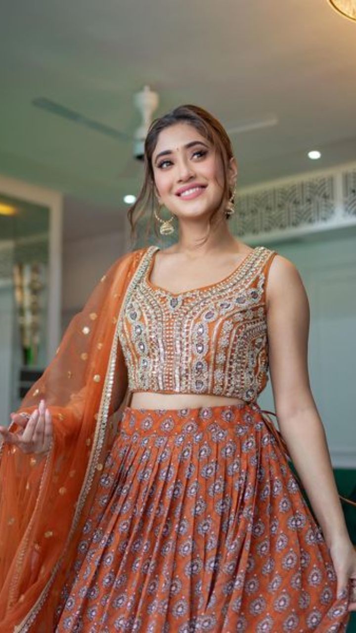 From Hina Khan not invited to Indian Pavilion at Cannes to Shivangi Joshi  being refused clothes by designers: Times when these celebs felt being  looked down upon as a TV actor |